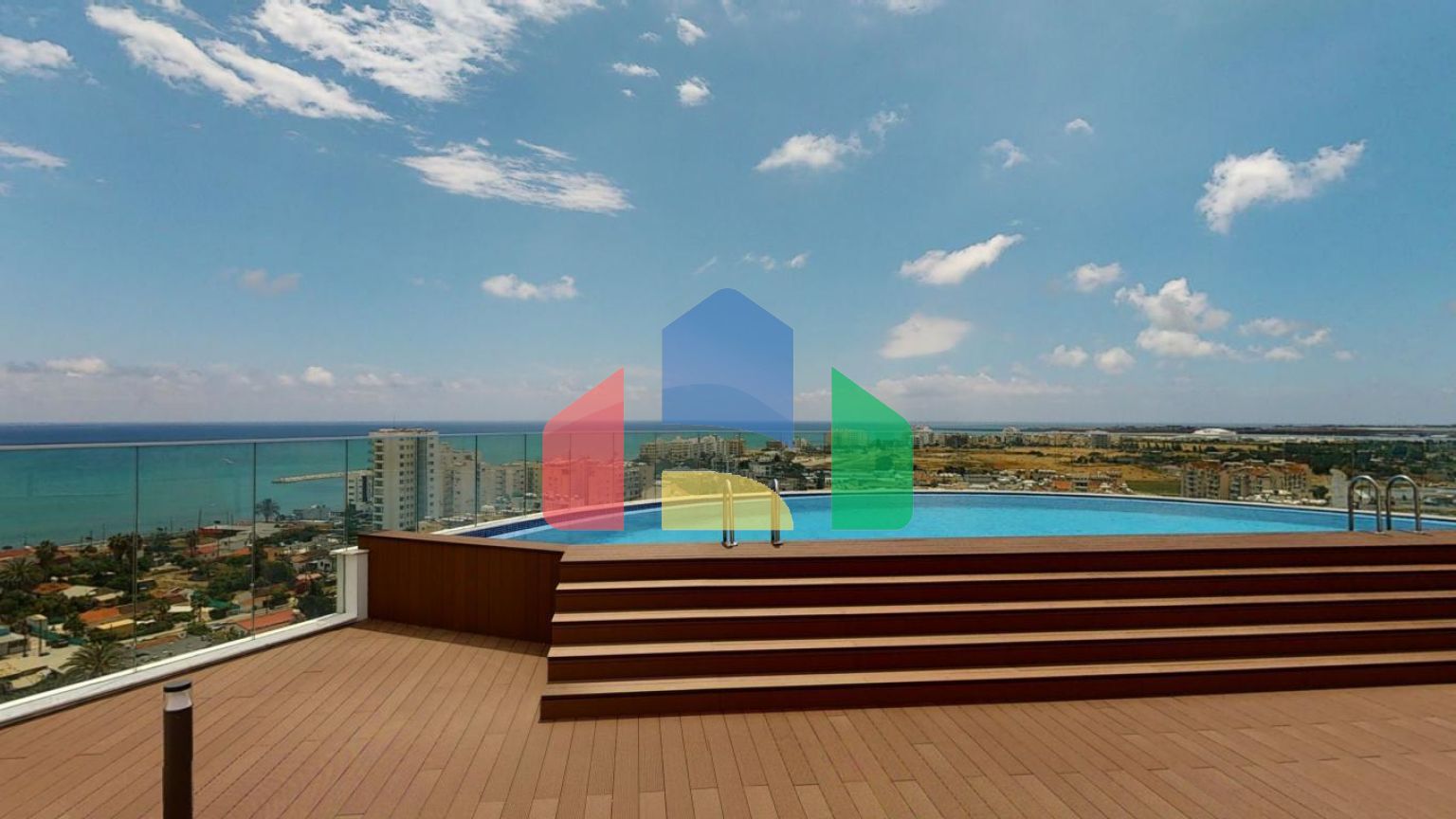 Продаж - Квартира 136 m² В Ларнаке