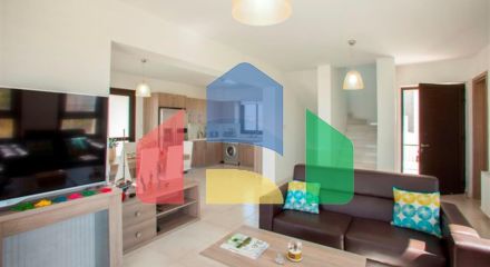 Продаж - Вілла В Ларнаке