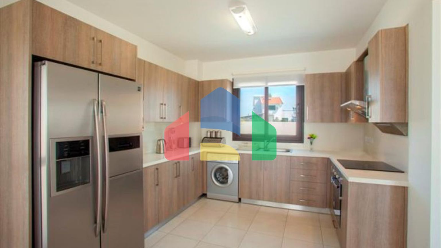 Продаж - Вілла В Ларнаке