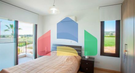 Продаж - Вілла В Ларнаке