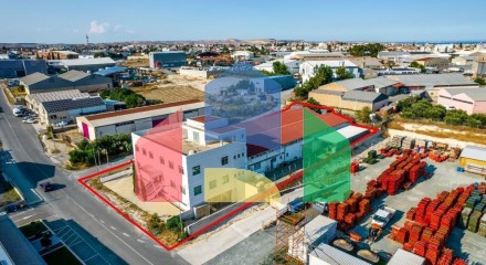 Продажа - Бизнес 1308 m² в Ларнаке