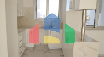 Продаж - Квартира 162 m² В Ларнаке