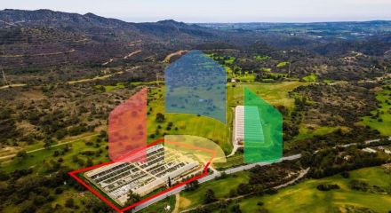 Продаж - Земельна ділянка 10034 m² В Ларнаке