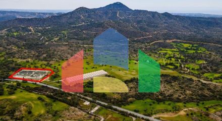 Продаж - Земельна ділянка 10034 m² В Ларнаке