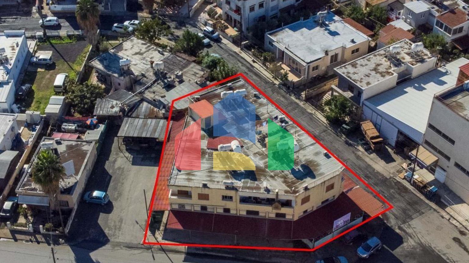 Продажа - Бизнес 736 m² в Ларнаке