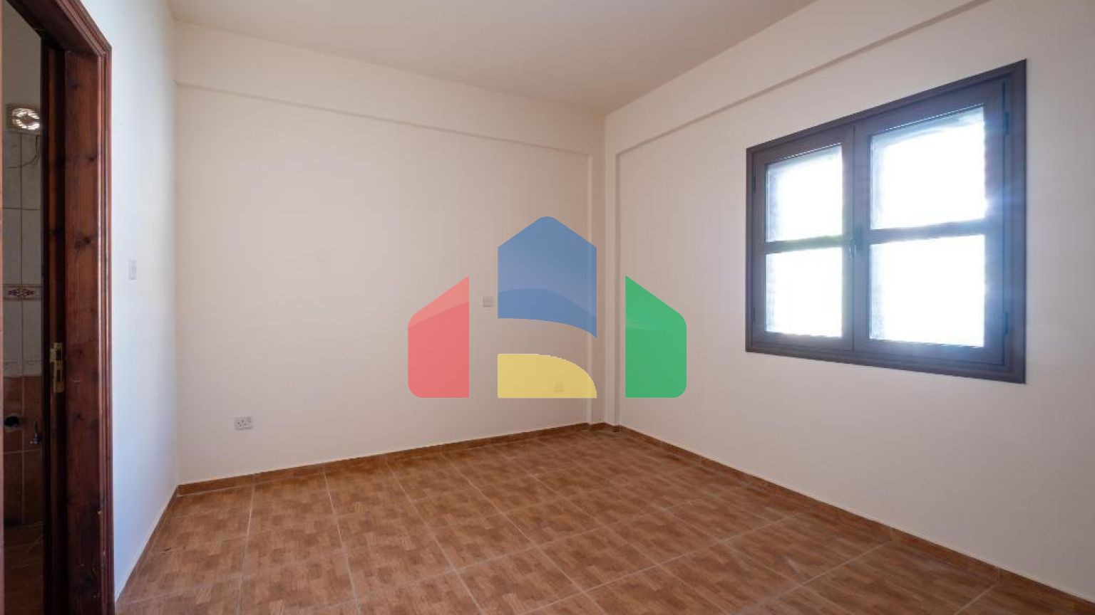 Продажа - Коттедж 136 m² в Ларнаке