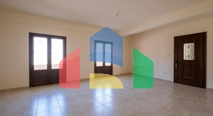 Продажа - Коттедж 136 m² в Ларнаке