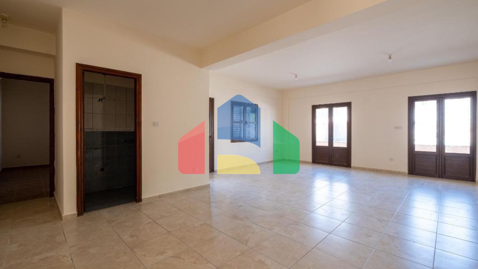 Продажа - Коттедж 136 m² в Ларнаке