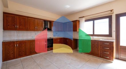 Продажа - Коттедж 150 m² в Ларнаке