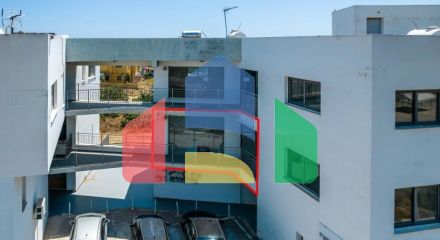 Продажа - Бизнес 182 m² в Ларнаке