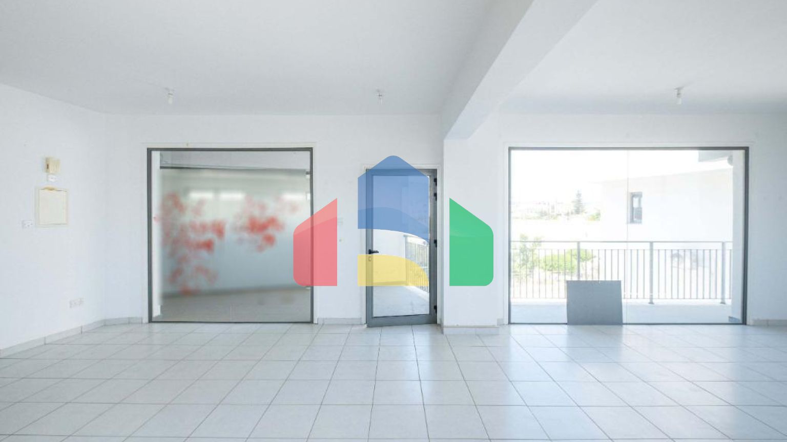 Продажа - Бизнес 182 m² в Ларнаке