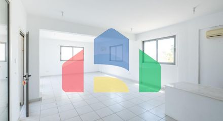 Продажа - Бизнес 182 m² в Ларнаке