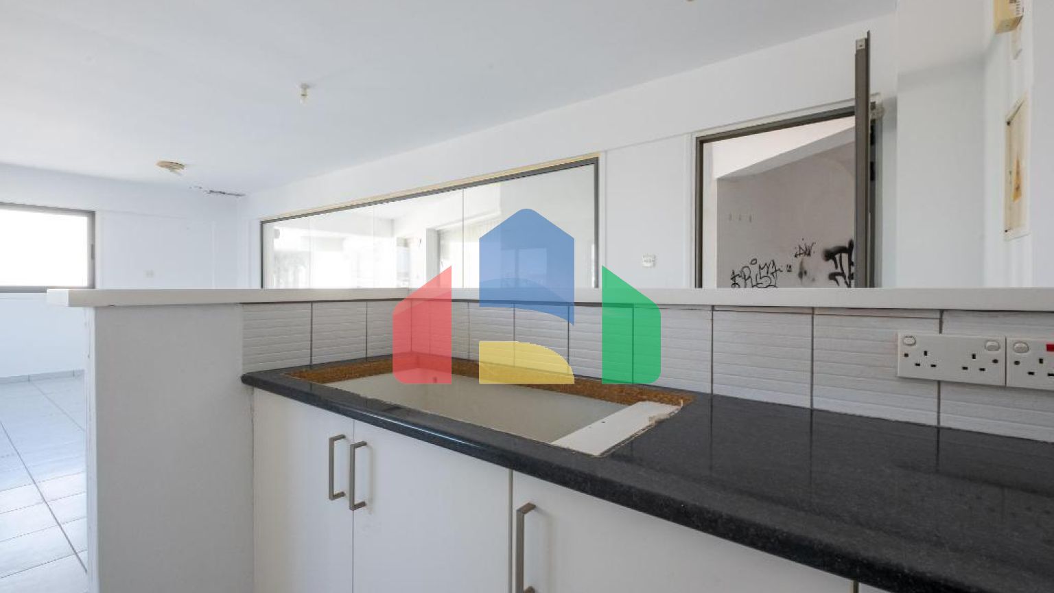 Продажа - Бизнес 182 m² в Ларнаке