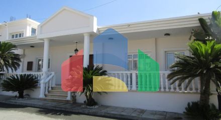 Продажа - Коттедж 260 m² в Ларнаке