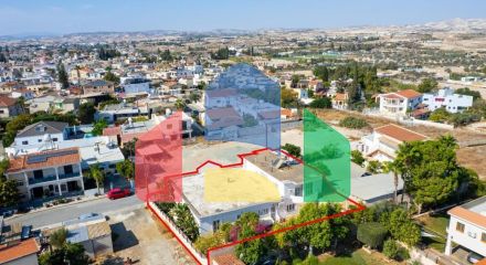 Продаж - Котедж 260 m² В Ларнаке