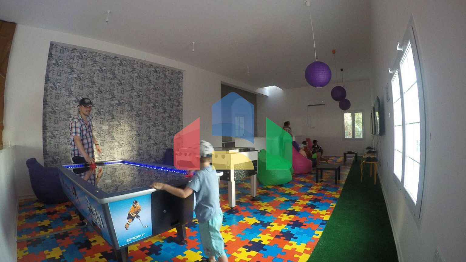 2-комнатные апартаменты 60 м2 + 11 м2 балкон В СПА-комплексе в 600 метрах от песчаного пляжа