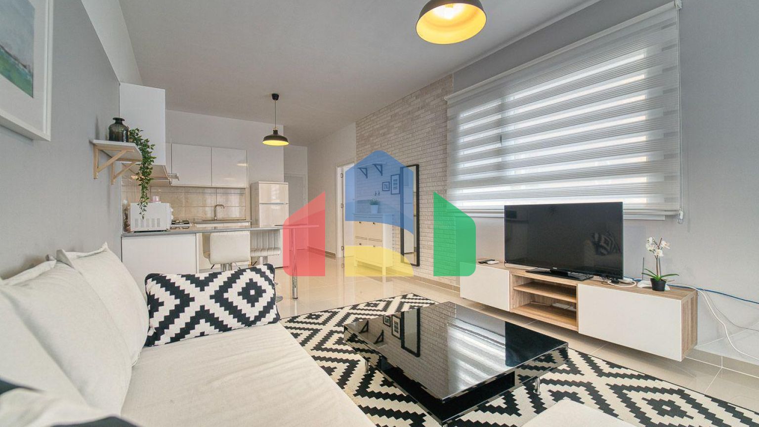 2-комнатные апартаменты 60 м2 + 11 м2 балкон В СПА-комплексе в 600 метрах от песчаного пляжа