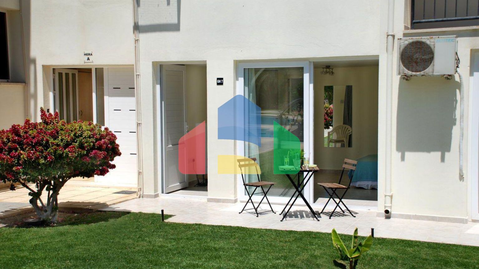 4-комнатный пентхаус 188 м2 в 200 метрах от моря