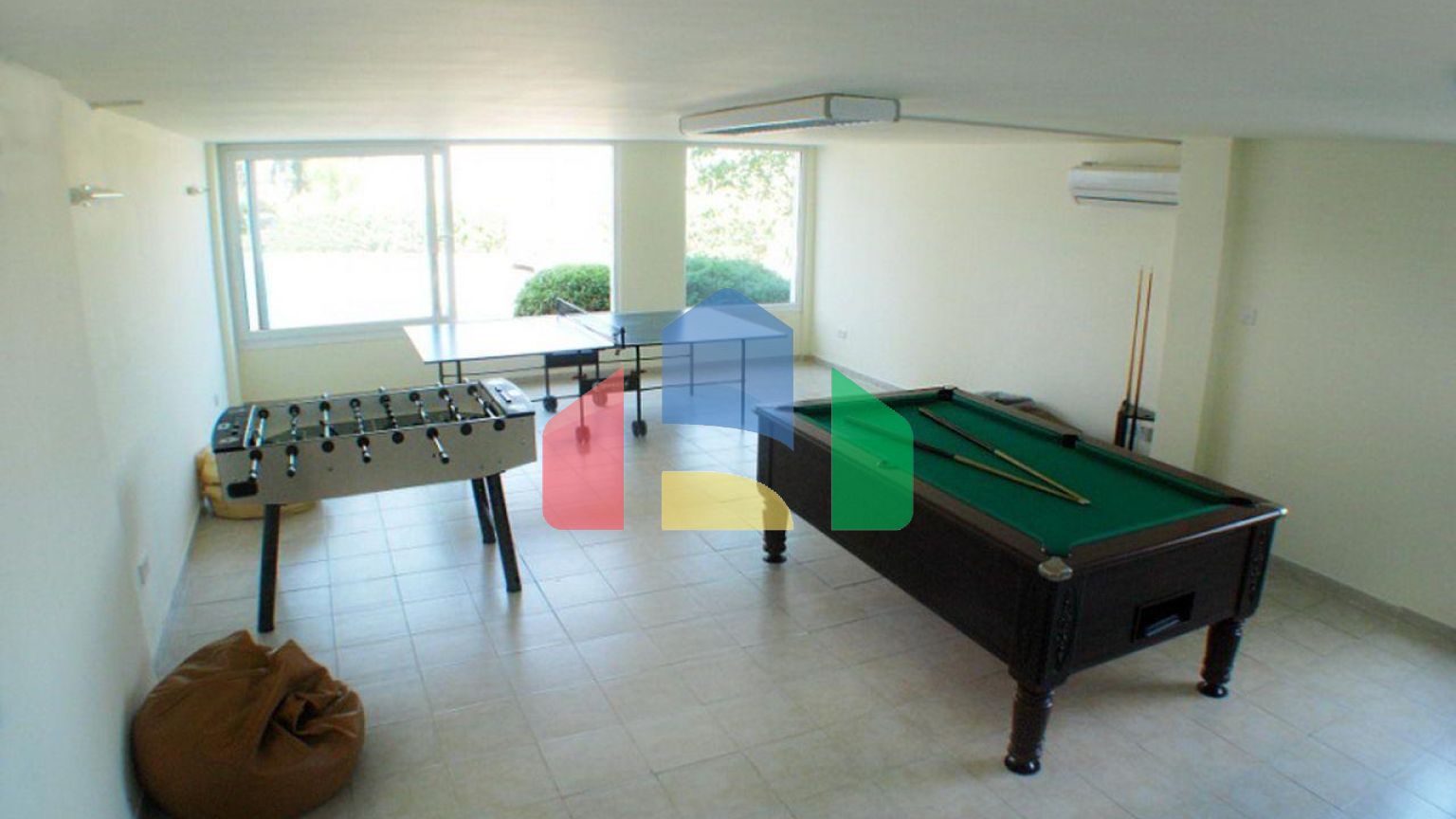 4-комнатный пентхаус 188 м2 в 200 метрах от моря