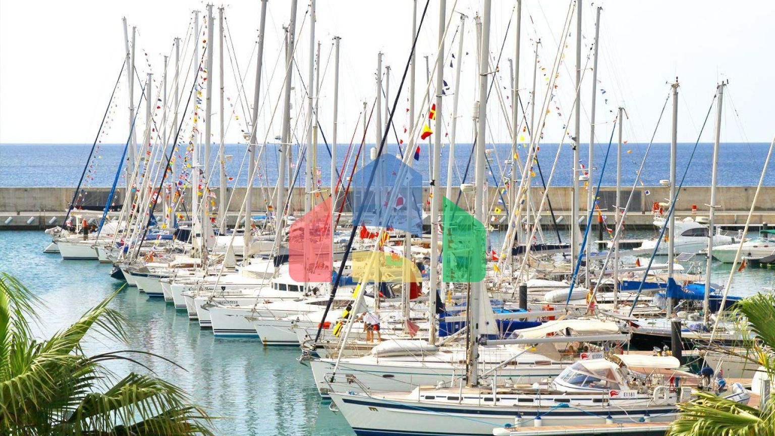 4-комнатный пентхаус 188 м2 в 200 метрах от моря