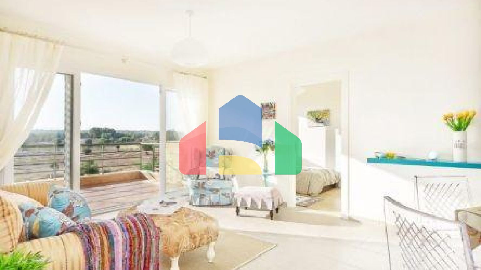 4-комнатные апартаменты 94 м2 в СПА - комплексе в 100 метрах от песчаного пляжа.