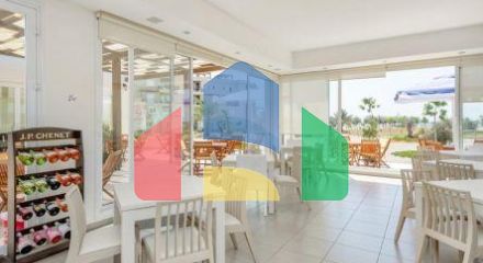 4-комнатные апартаменты 94 м2 в СПА - комплексе в 100 метрах от песчаного пляжа. 4-комнатные апартаменты 94 м2 в СПА - комплексе в 100 метрах от песчаного пляжа.