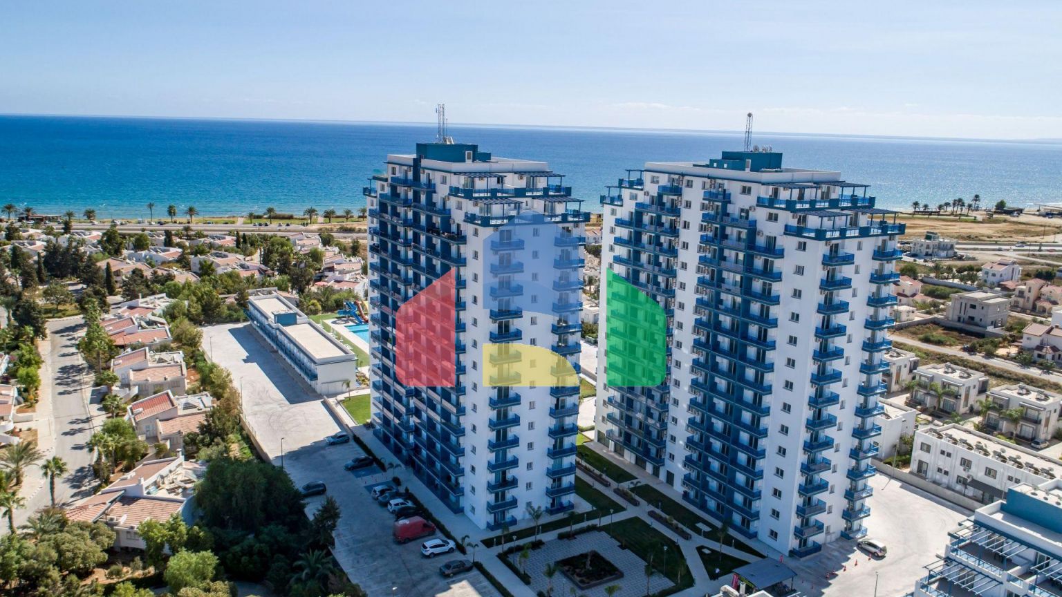 Студия 43 м2 в 250 метрах от песчаного пляжа