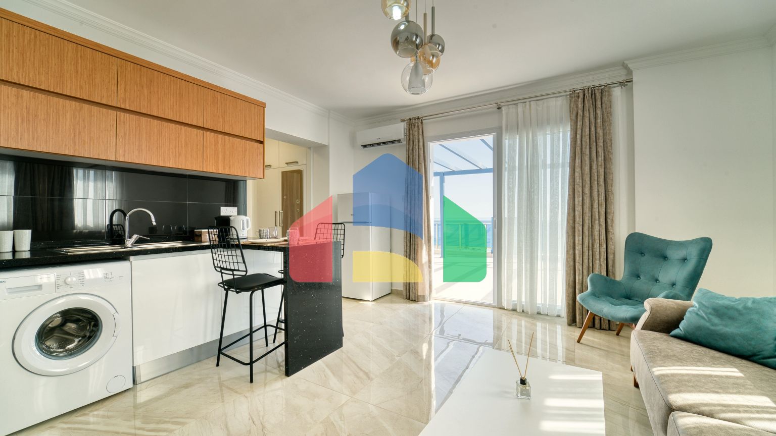 Студия 43 м2 в 250 метрах от песчаного пляжа