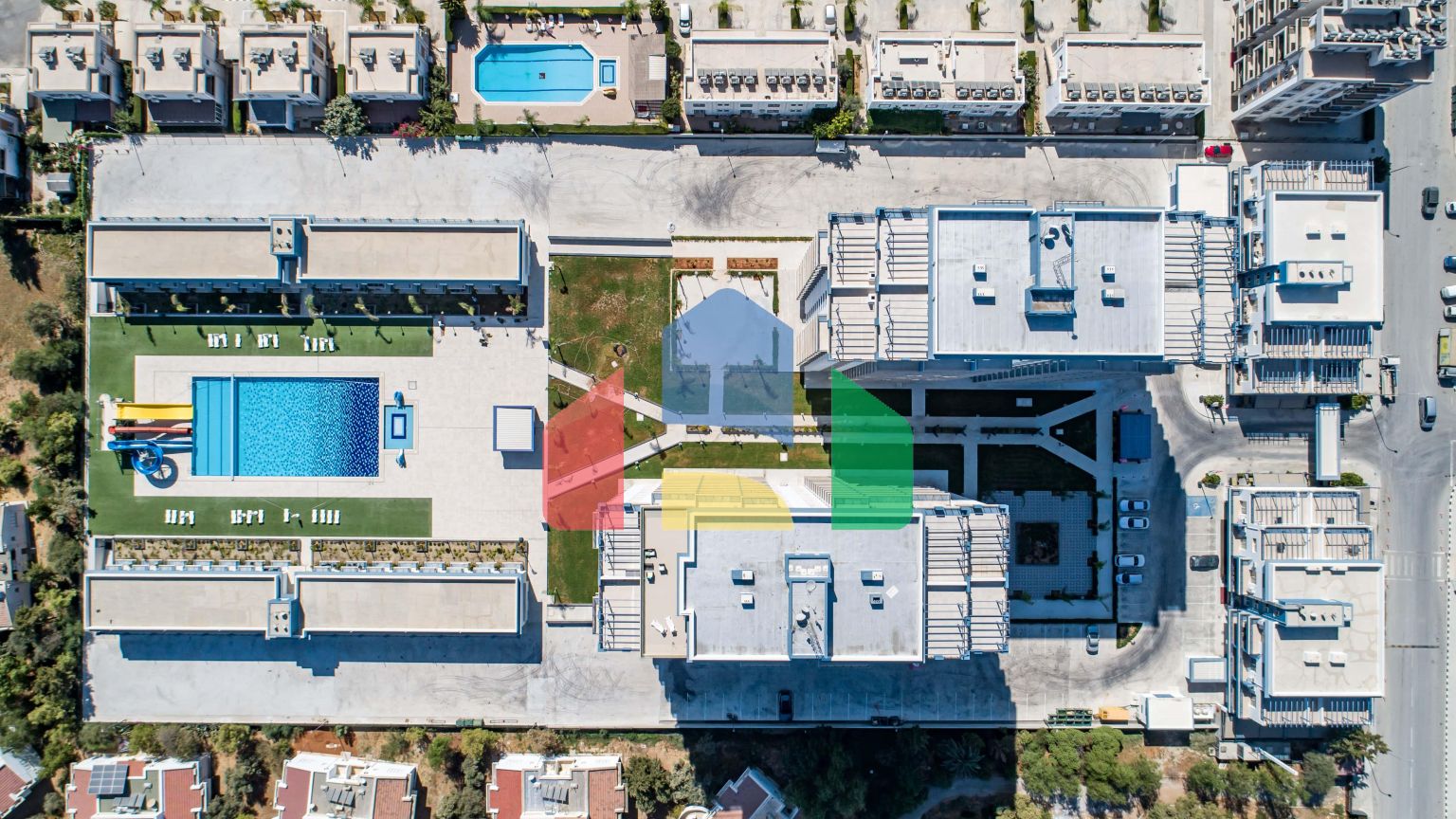 Студия 43 м2 в 250 метрах от песчаного пляжа