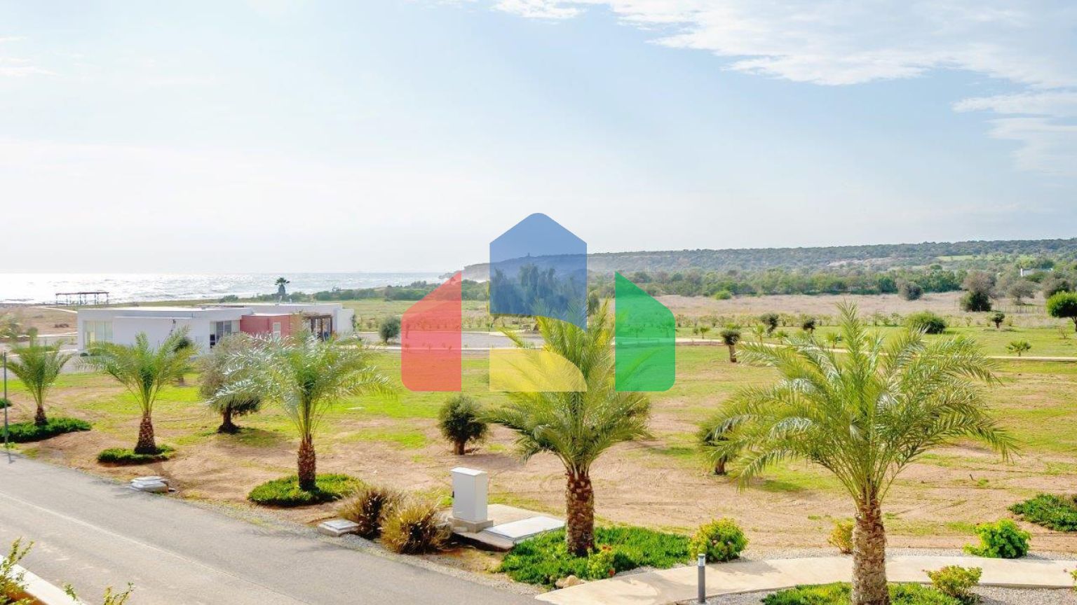 4-комнатные апартаменты 120 м2 с собственным приватным бассейном в СПА - комплексе в 100 метрах от песчаного пляжа