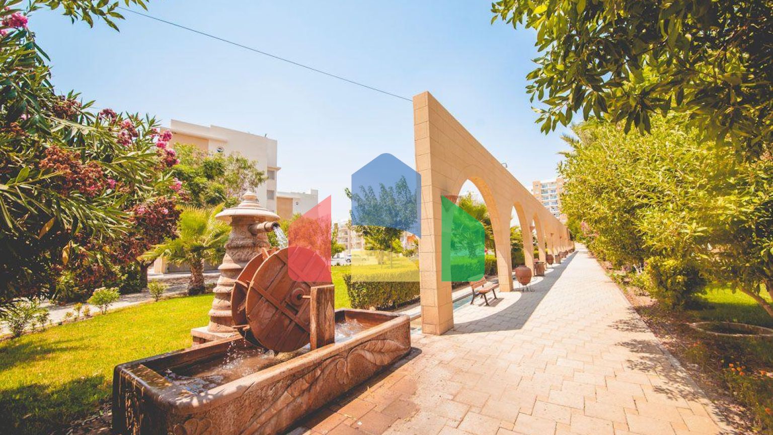 5-комнатный пентхаус 198 м2 + 40м2 терраса в СПА - комплексе в 600 метрах от песчаного пляжа