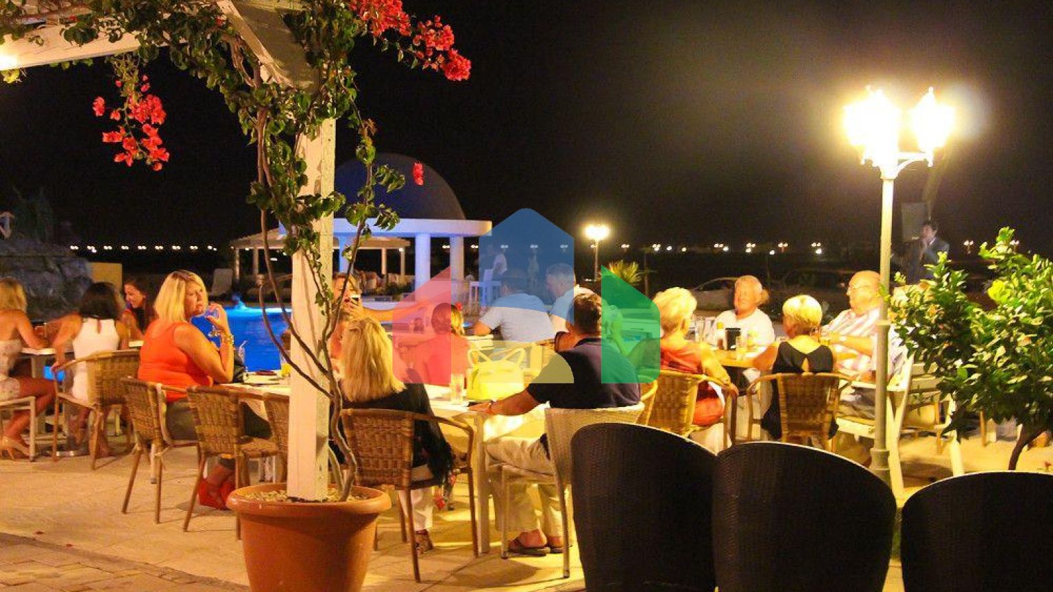 5-комнатный пентхаус 198 м2 + 40м2 терраса в СПА - комплексе в 600 метрах от песчаного пляжа