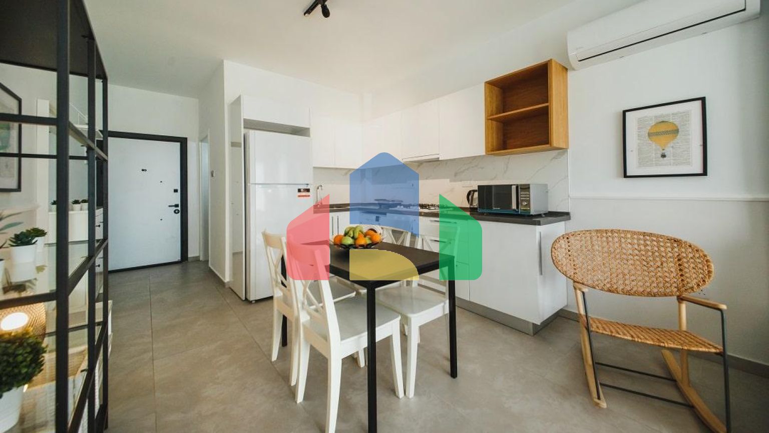 2-комнатные апартаменты 63 м2 в 300 метрах от песчаного пляжа