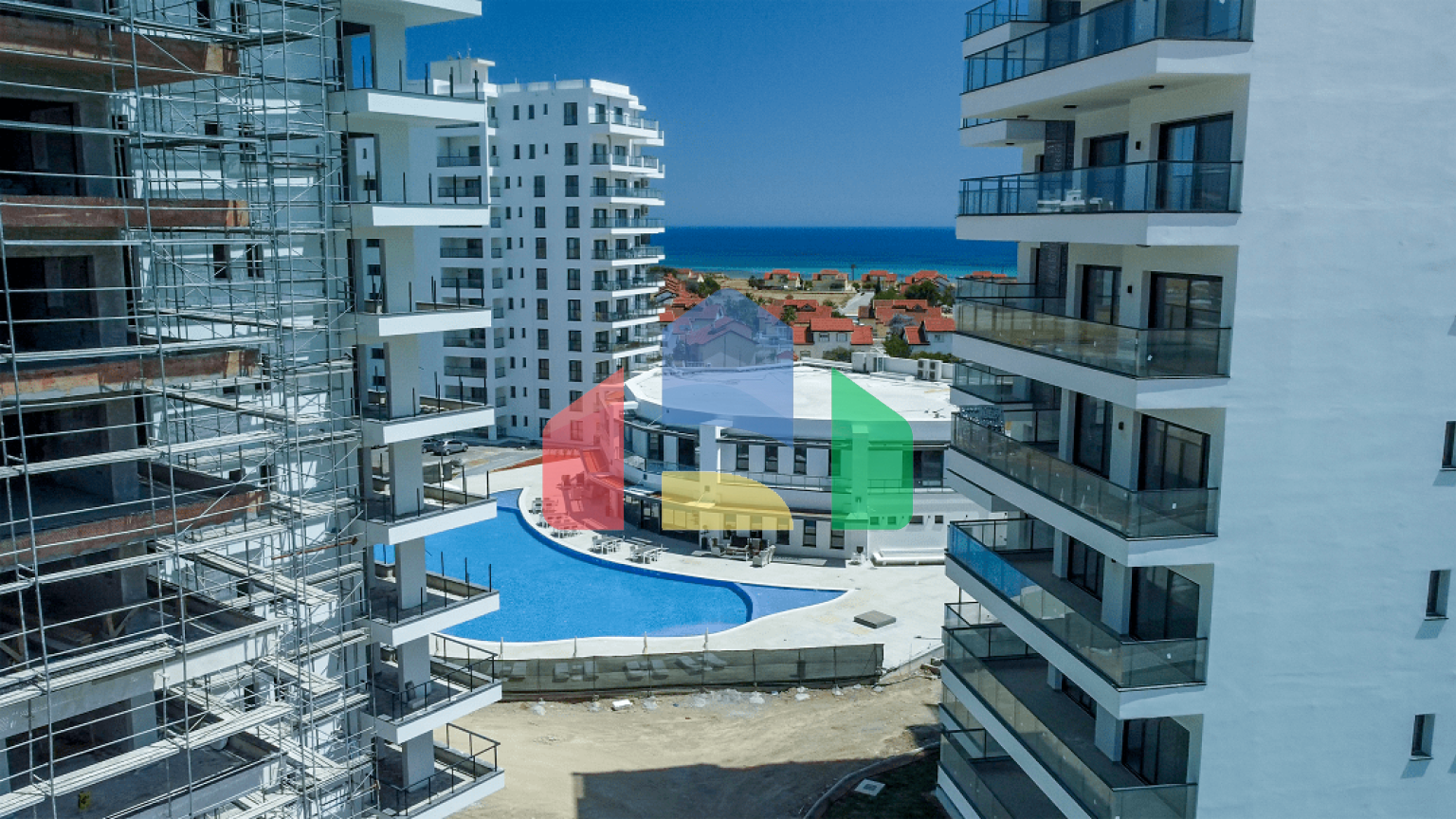 2-комнатные апартаменты 63 м2 в 300 метрах от песчаного пляжа