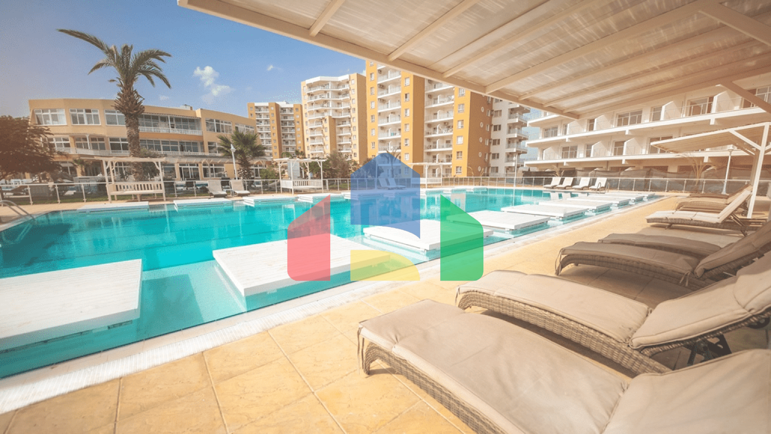 1-комнатные апартаменты 52м2 + 8 м2 терраса в СПА-комплексе в 600 метрах от песчаного пляжа