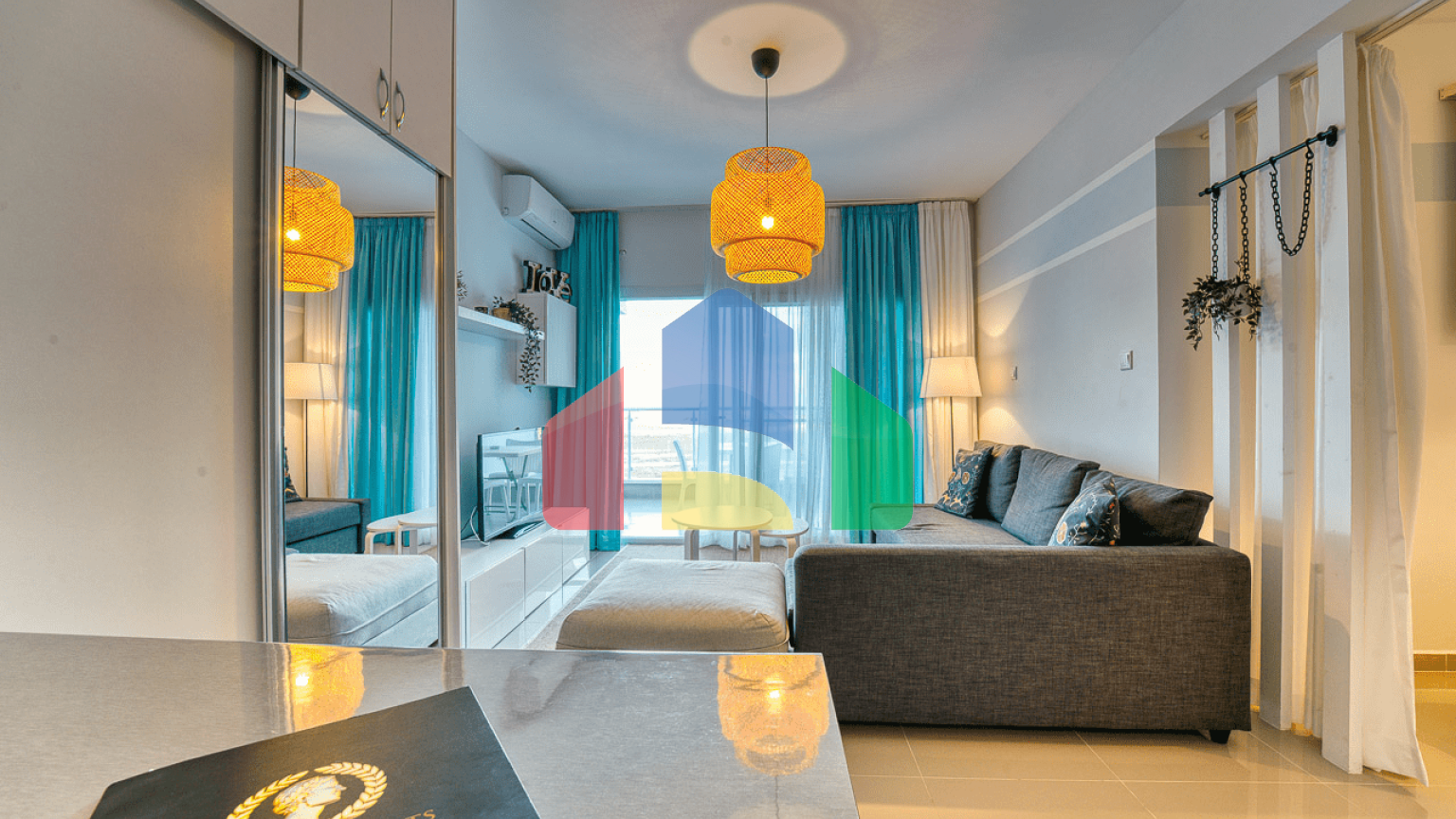 1-комнатные апартаменты 52м2 + 8 м2 терраса в СПА-комплексе в 600 метрах от песчаного пляжа