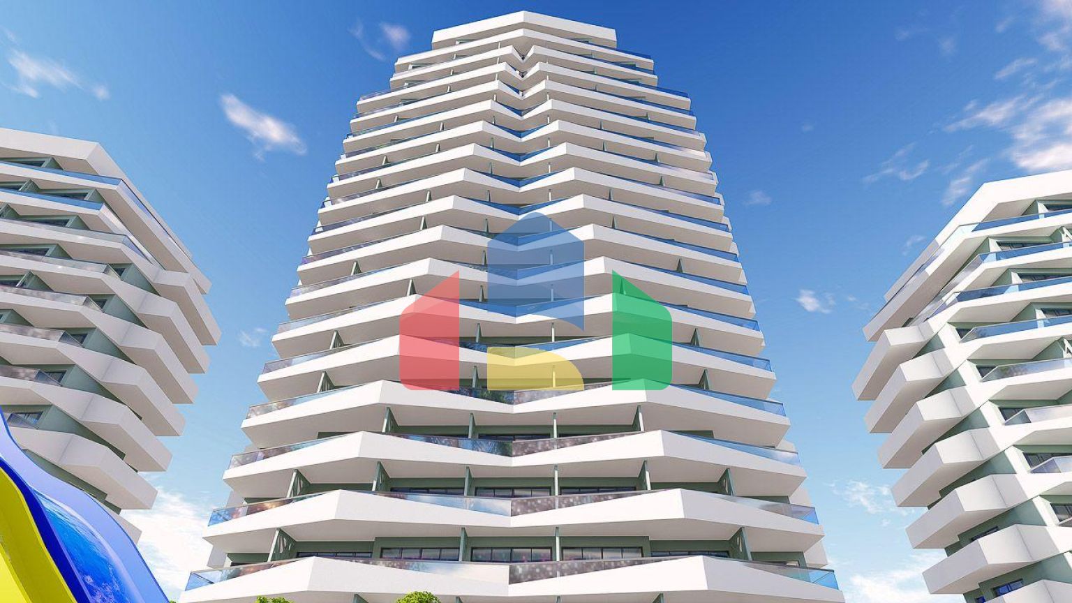 3-комнатные апартаменты 114м2 в 700 метрах от пляжа 