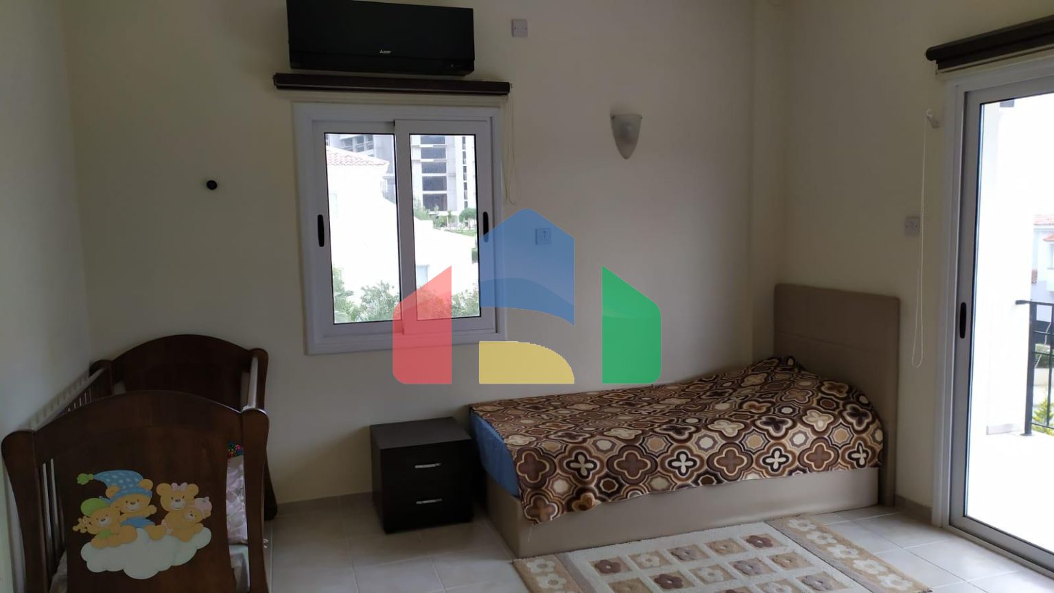 Готовая 4-комнатная вилла 224 м2 с бассейном в 5 минутах от моря 