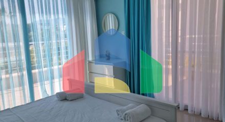 Современный 4-комнатный таунхаус 115 м2 с террасой на крыше, расположенный на первой линии от моря Современный 4-комнатный таунхаус 115 м2 с террасой на крыше, расположенный на первой линии от моря