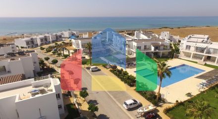 Современный 4-комнатный таунхаус 115 м2 с террасой на крыше, расположенный на первой линии от моря Современный 4-комнатный таунхаус 115 м2 с террасой на крыше, расположенный на первой линии от моря