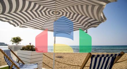 Современный 4-комнатный таунхаус 115 м2 с террасой на крыше, расположенный на первой линии от моря Современный 4-комнатный таунхаус 115 м2 с террасой на крыше, расположенный на первой линии от моря