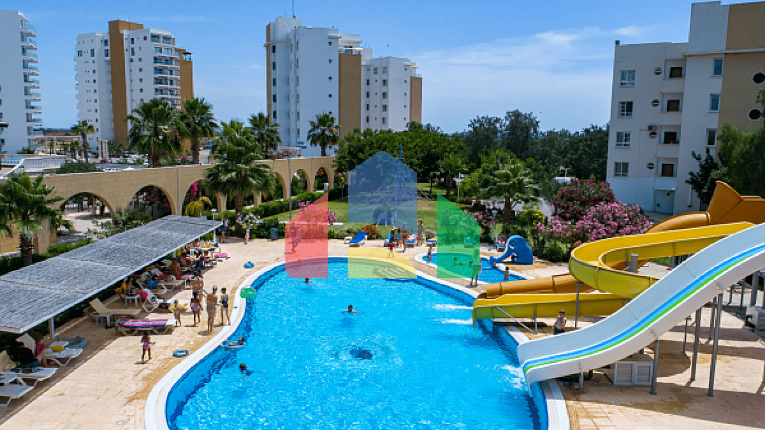 2-комнатные апартаменты 60 м2 в 600 метрах от пляжа 