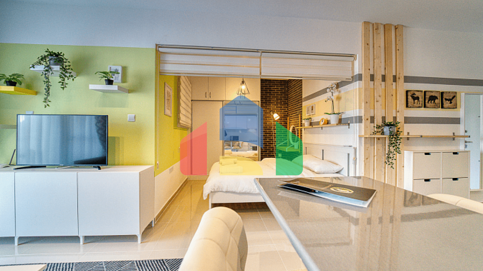 2-комнатные апартаменты 60 м2 в 600 метрах от пляжа 