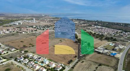 3-комнатная квартира 90м2 в 700 метрах от песчаного пляжа