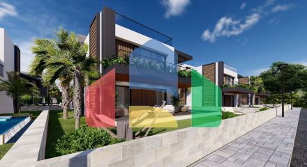 5-ти комнатная вилла  ( 250 м2 ) с большим балконом и террасой в Искеле