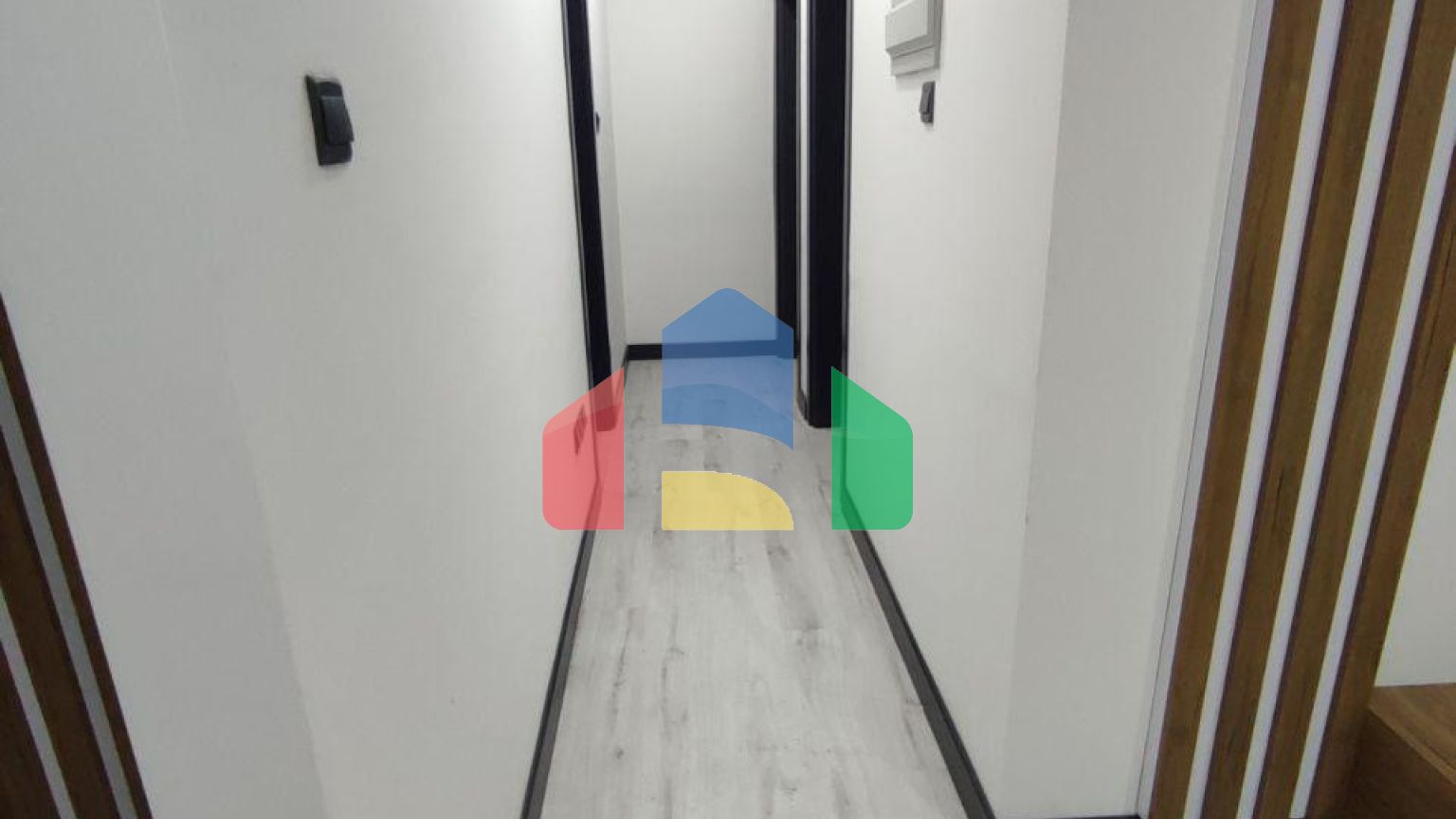 Квартира 2+1 (75 м2 ) в 800 метрах от песчаного пляжа в Йенибоазичи