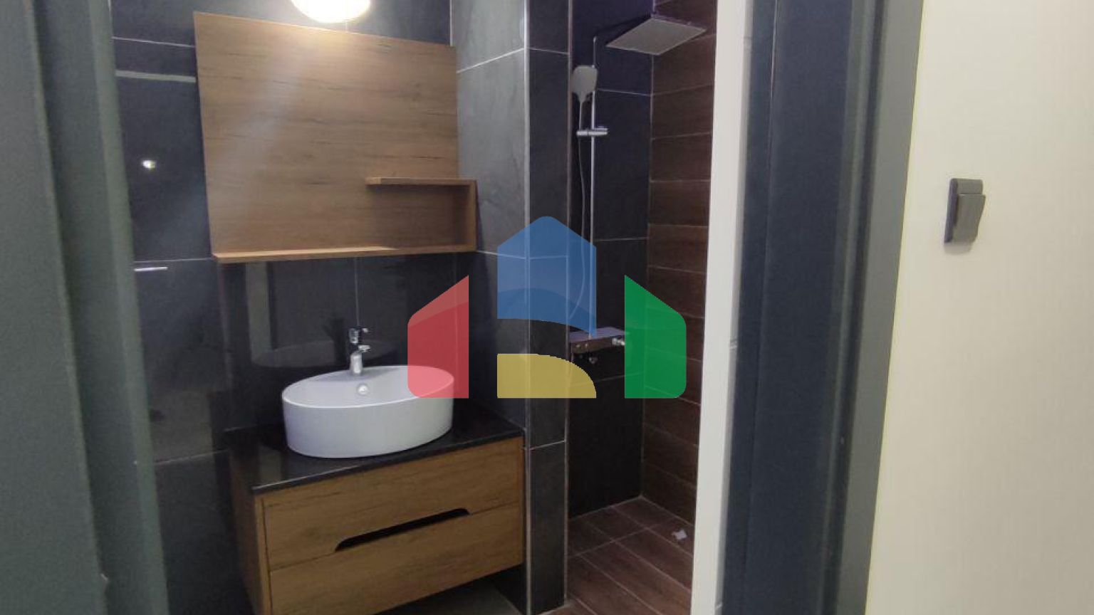 Квартира 2+1 (75 м2 ) в 800 метрах от песчаного пляжа в Йенибоазичи