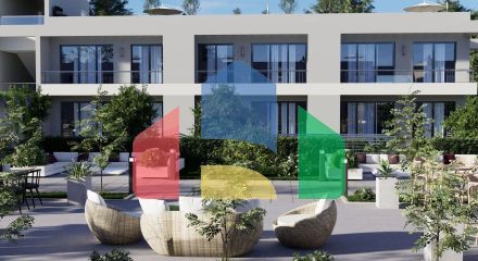 Двухкомнатная квартира 97 м2 с террасой на крыше в современном комплексе в Енибоазичи