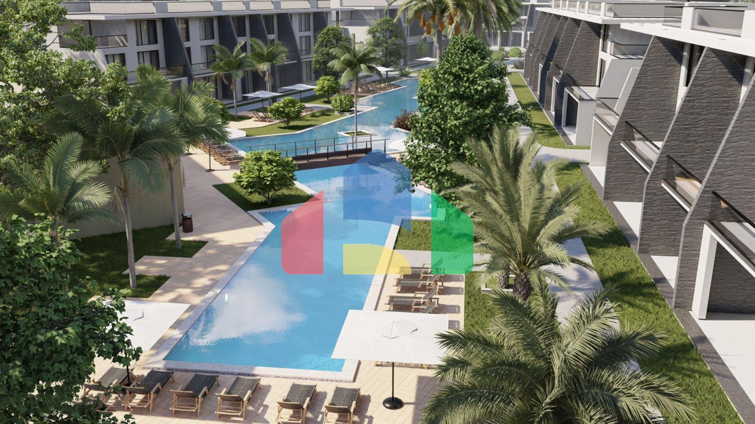 Трехкомнатная квартира 88 м2 с большим балконом   в 850 метрах от пляжа 