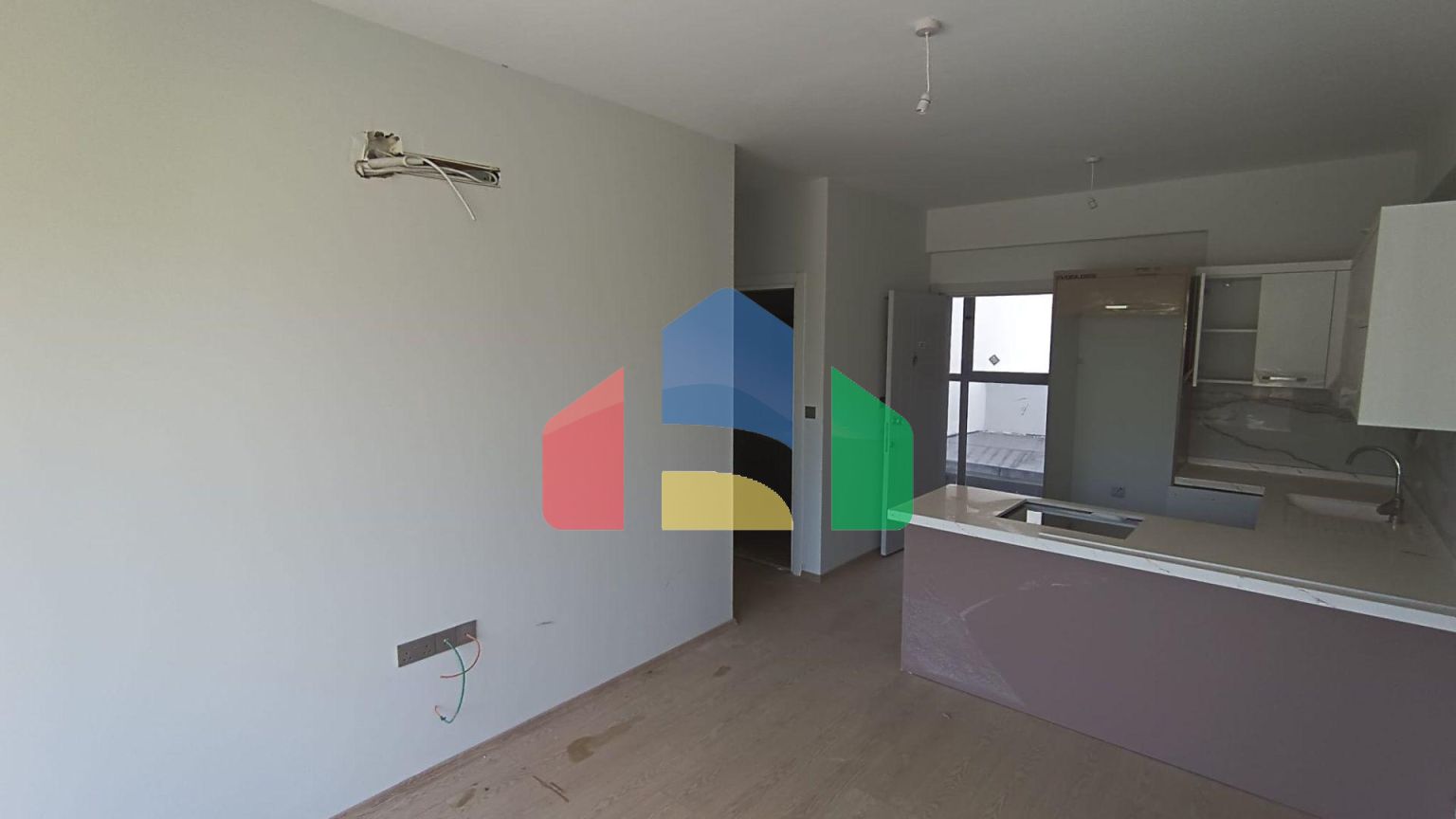 Квартира 1+1 (67 м2) в 800 метрах от моря в Фамагусте